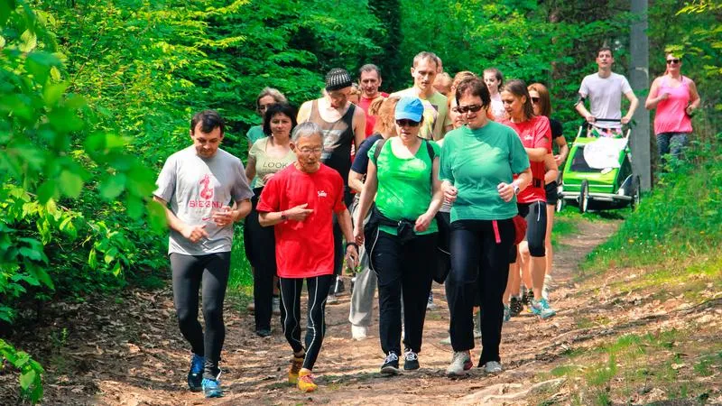 Jakie tempo wybrać dla slow joggingu, aby cieszyć się bieganiem?