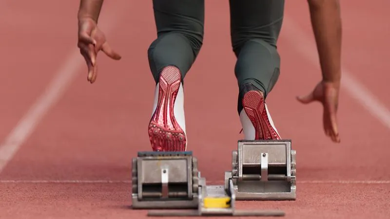 Buty sprinterskie na torze